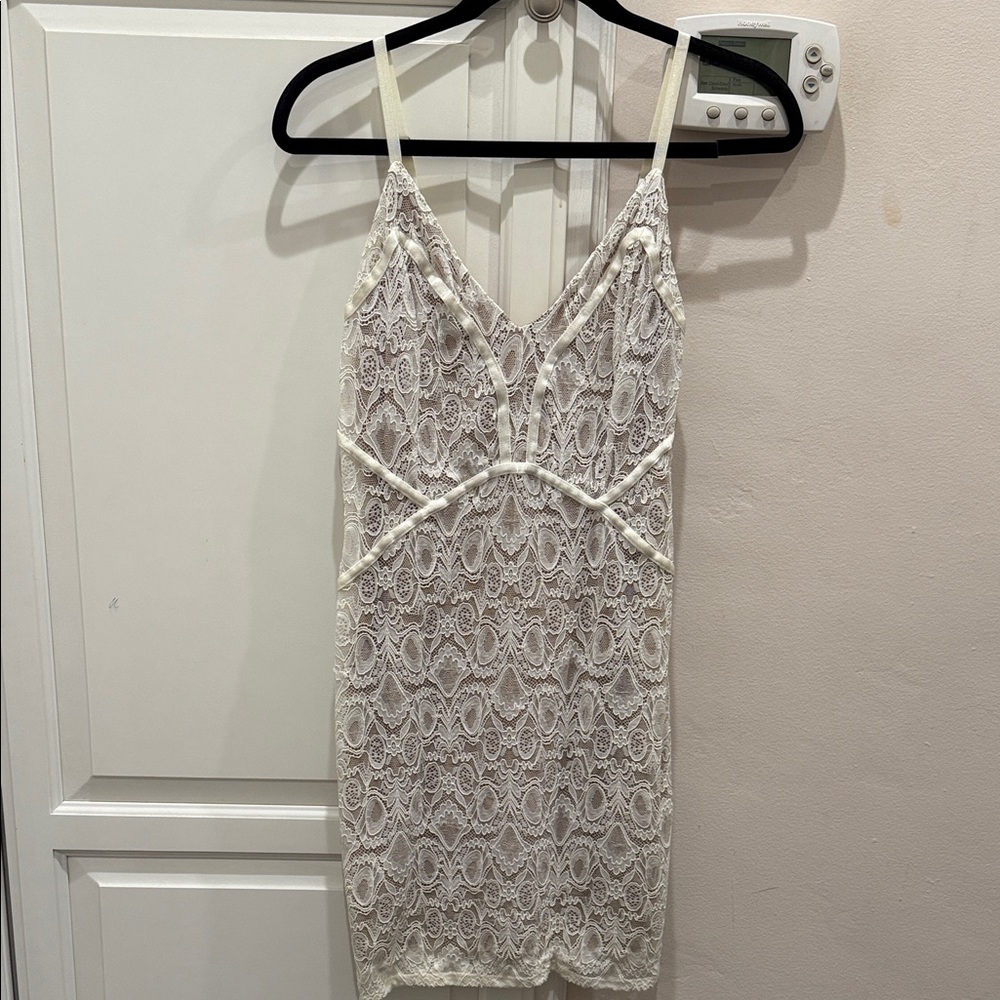 Guess Lace Chemise - Cream